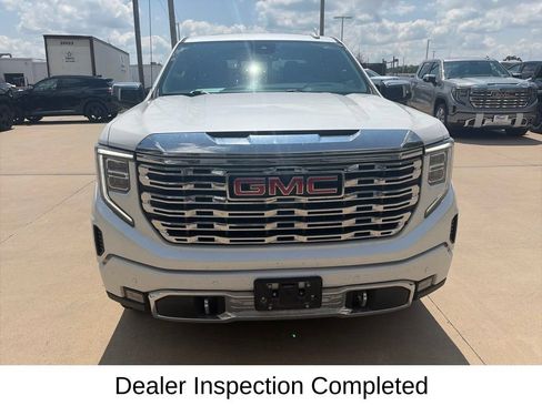 Used 2022 GMC Sierra 1500 Denali AWD/4WD image 5