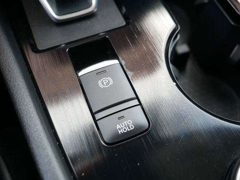 Used 2023 Nissan Rogue SV w/ SV Premium B Package AWD/4WD image 32
