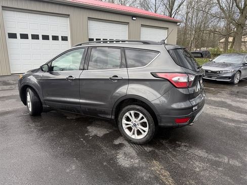 Used 2018 Ford Escape SEL image 33