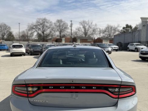 Used 2022 Dodge Charger SXT w/ Plus Group image 6