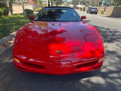 Used 2002 Chevrolet Corvette Convertible w/ Preferred Equipment Group2 RWD image 7