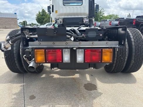 New 2025 Chevrolet Low Cab Forward 5500HG RWD image 25