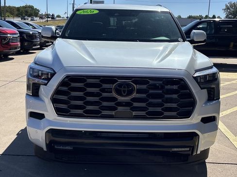 Used 2026 Toyota Sequoia Platinum AWD/4WD image 10
