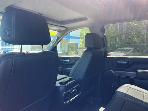 Certified 2022 Chevrolet Silverado 2500 LTZ w/ LTZ Plus Package AWD/4WD image 29
