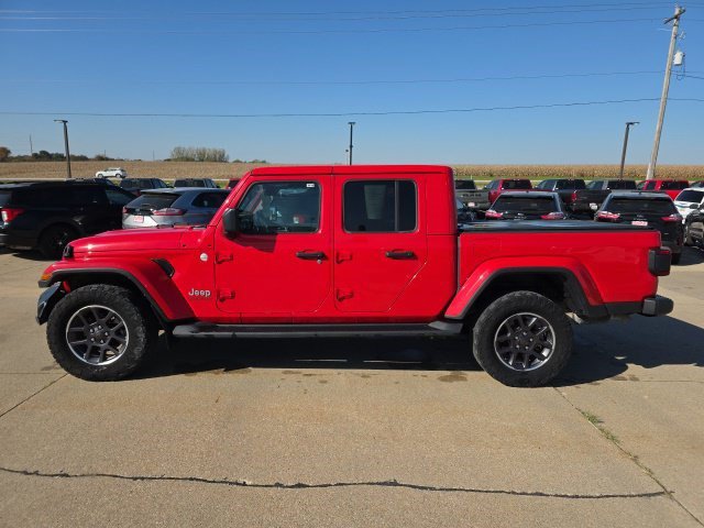 Used 2021 Jeep Gladiator Overland AWD/4WD image 5