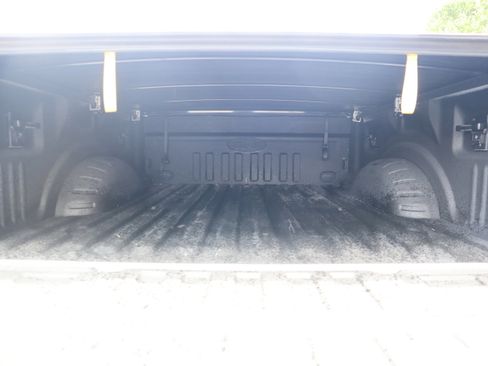 Used 2023 Ford F250 Lariat w/ Black Appearance Package AWD/4WD image 40