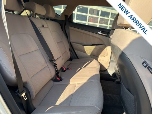 Used 2021 Hyundai Tucson Sport image 11