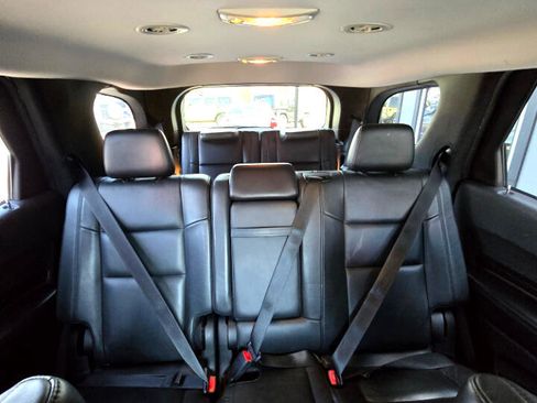 Used 2014 Dodge Durango Limited w/ Nav & Power Liftgate Group image 5