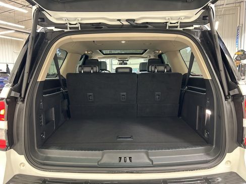 Certified 2023 Ford Expedition Max XLT image 35