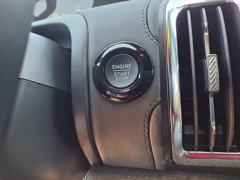 New 2026 Ford Expedition Tremor image 43