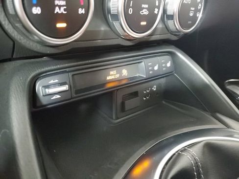 Used 2023 MAZDA MX-5 Miata Grand Touring w/ Weather Package RWD image 30