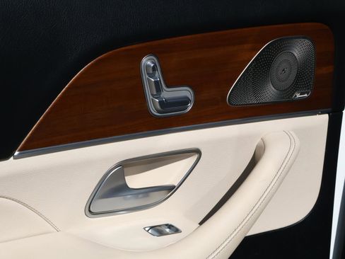 Used 2022 Mercedes-Benz GLS 450 GLS 450 image 23