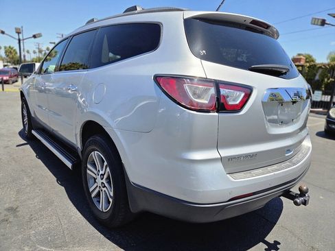 Used 2017 Chevrolet Traverse LT FWD image 10