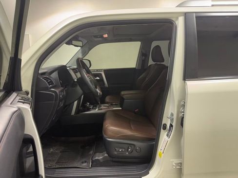 Used 2023 Toyota 4Runner Limited image 12