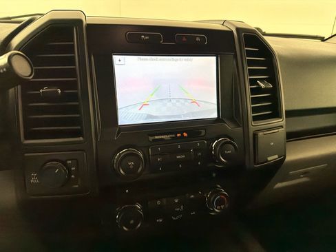 Used 2017 Ford F150 XL w/ Equipment Group 101A Mid AWD/4WD image 15
