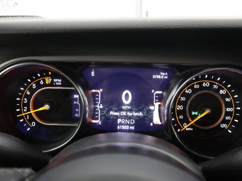 Used 2021 Jeep Wrangler Unlimited Sport AWD/4WD image 9