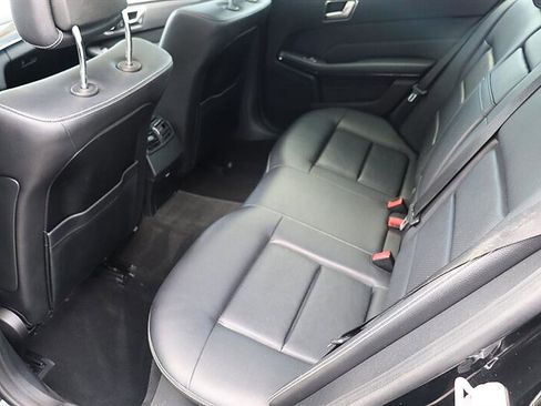 Used 2014 Mercedes-Benz E 350 Sedan image 14