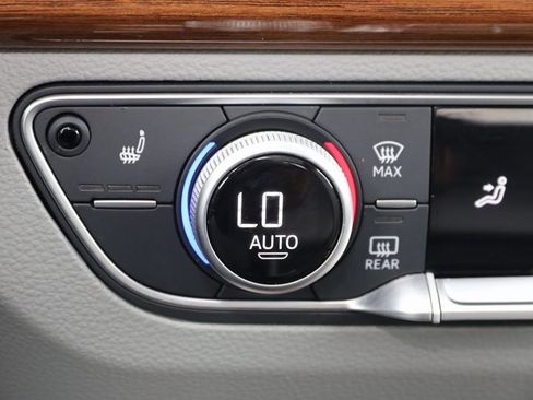 Used 2022 Audi Q5 2.0T Premium Plus image 8