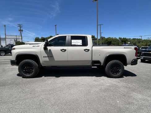 New 2026 Chevrolet Silverado 2500 ZR2 w/ ZR2 Bison Edition AWD/4WD image 6