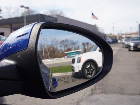 Used 2023 Kia Forte LXS image 27