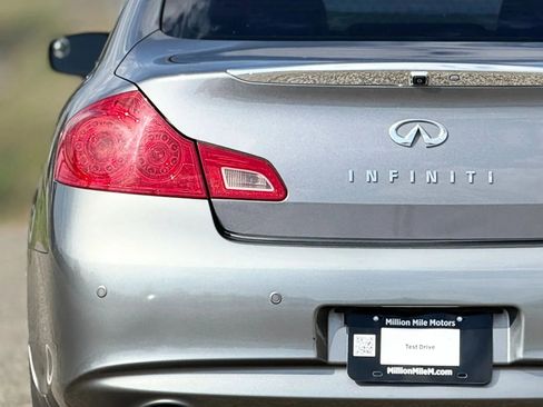 Used 2011 INFINITI G37 x Sedan w/ Premium Pkg image 13