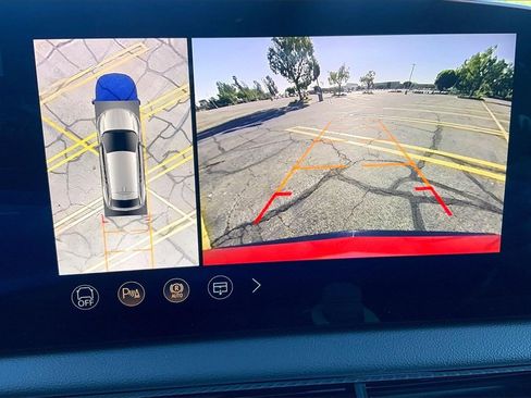 New 2026 Cadillac Optiq Sport 1 image 27