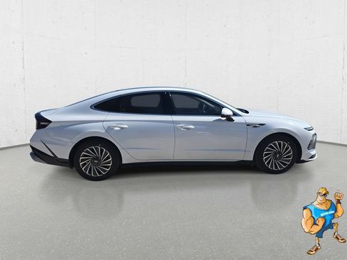 New 2026 Hyundai Sonata SEL image 4