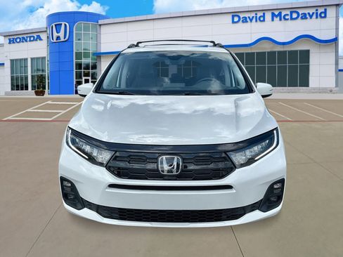 New 2026 Honda Odyssey Touring image 9