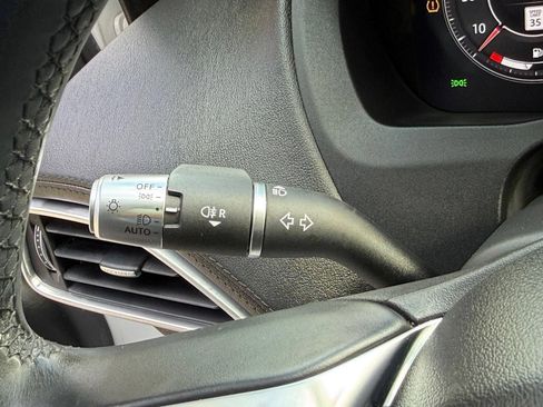 Used 2020 Jaguar XE S AWD/4WD image 41