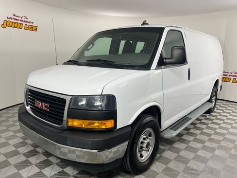 Used 2022 GMC Savana 2500 w/ Driver Convenience Package image 1