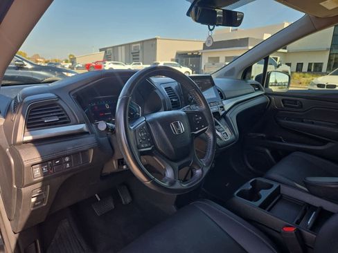 Used 2021 Honda Odyssey EX-L image 2
