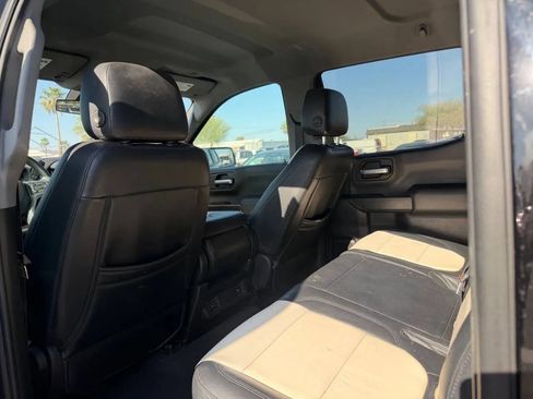 Used 2020 Chevrolet Silverado 1500 LT AWD/4WD image 22