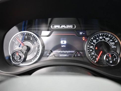 Used 2023 RAM 1500 Big Horn AWD/4WD image 18