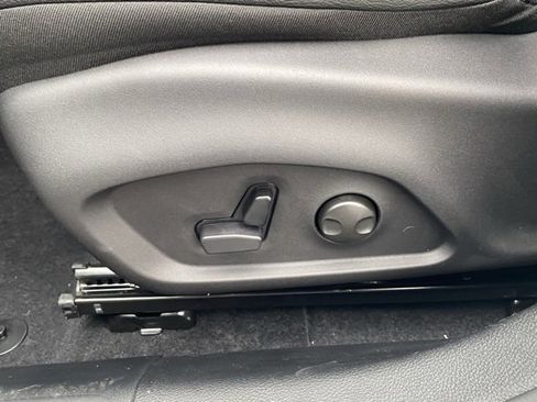 New 2026 Jeep Compass Limited image 16