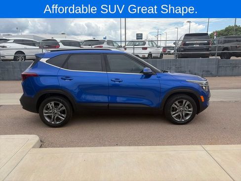 Used 2021 Kia Seltos S FWD image 4