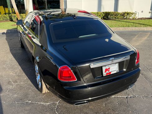 Used 2013 Rolls-Royce Ghost RWD image 11