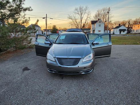 Used 2012 Chrysler 200 Limited image 73