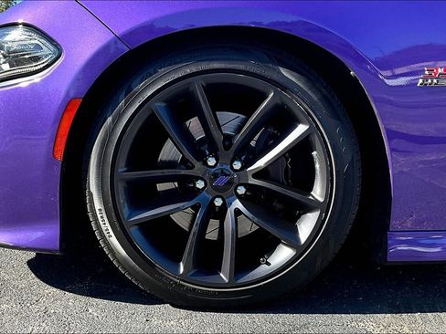 Used 2019 Dodge Charger Scat Pack w/ Plus Group image 9