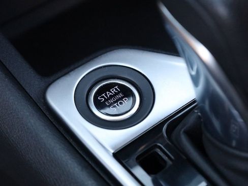 Used 2023 Nissan Sentra SV image 40