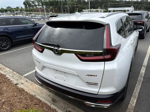 Used 2022 Honda CR-V Touring image 11