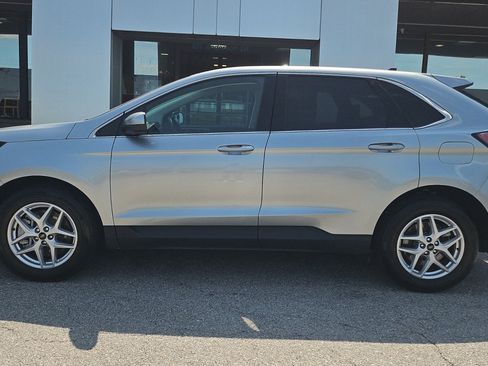 Used 2024 Ford Edge SEL AWD/4WD image 2