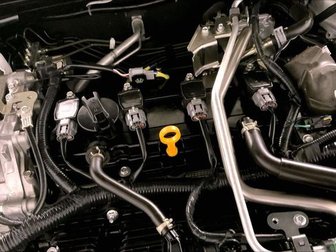 Used 2025 Nissan Altima 2.5 SV image 30