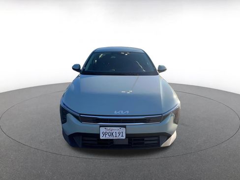 Used 2025 Kia K4 LXS image 4