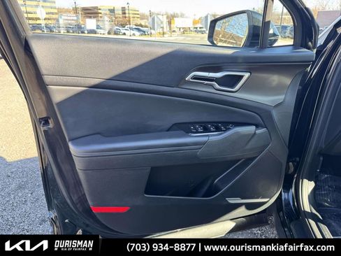 Used 2024 Kia Sportage EX image 22