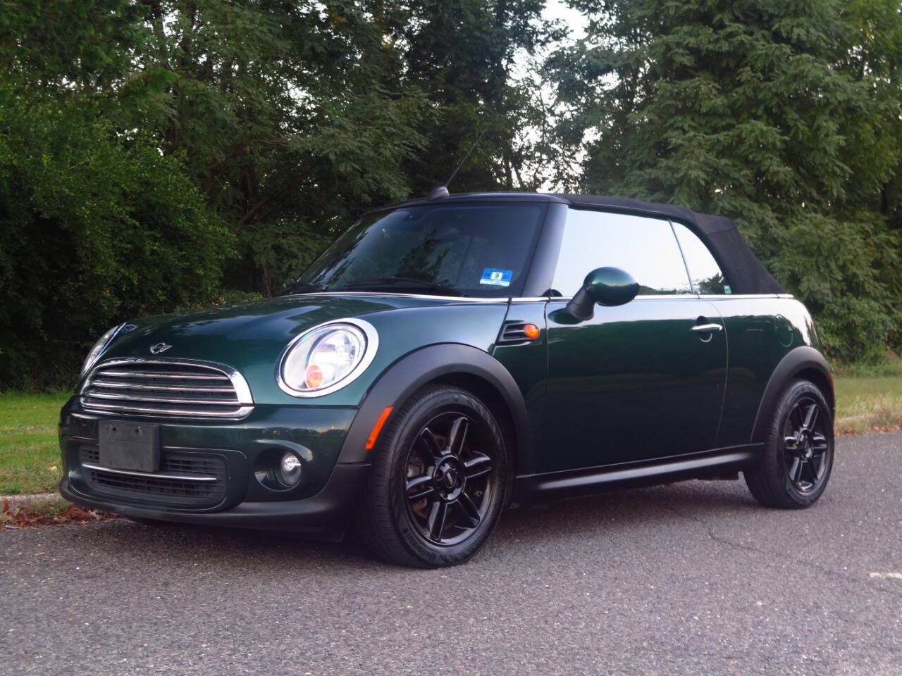 Used 2015 MINI Cooper Convertible FWD image 1