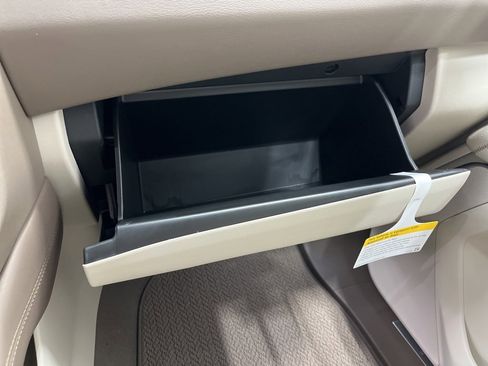 New 2026 GMC Yukon Denali w/ Denali Reserve Package image 23