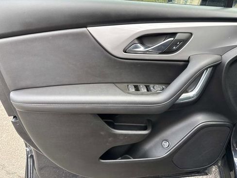 Used 2022 Chevrolet Blazer LT image 16