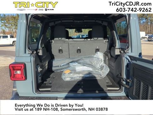 New 2026 Jeep Wrangler Unlimited Rubicon image 22