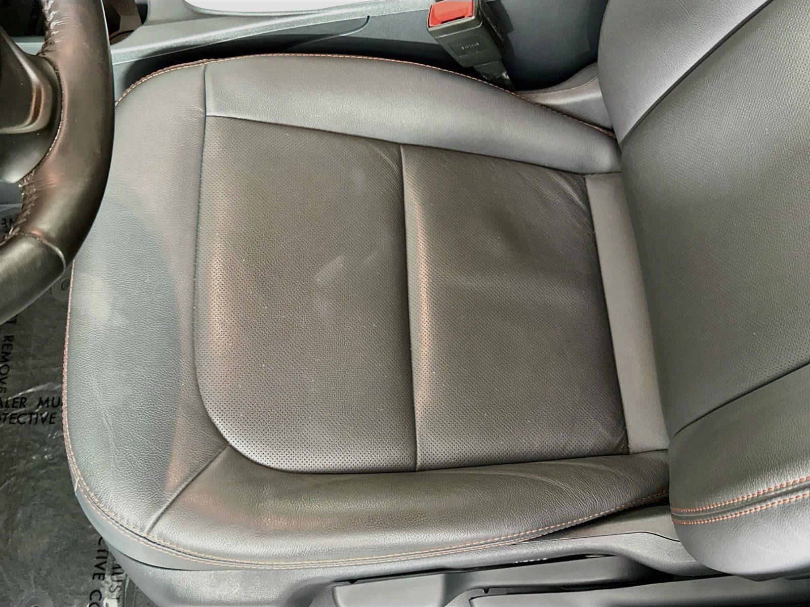 Used 2019 Chevrolet Bolt Premier w/ Infotainment Package FWD image 20