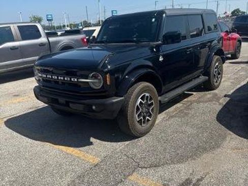 Certified 2023 Ford Bronco Outer Banks AWD/4WD image 1